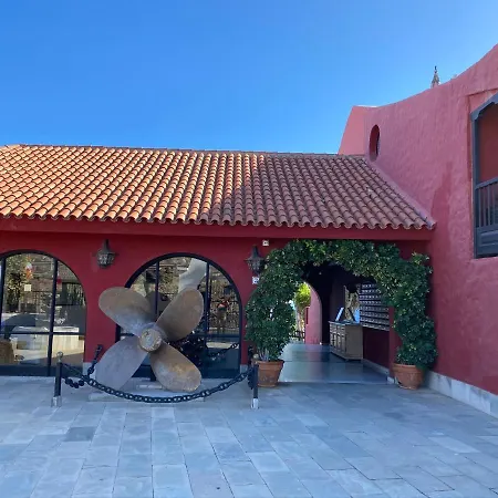 Apartment First Beachline Deluxe With Garden And Terrasse In Sun Club San Bartolome de Tirajana (Gran Canaria)