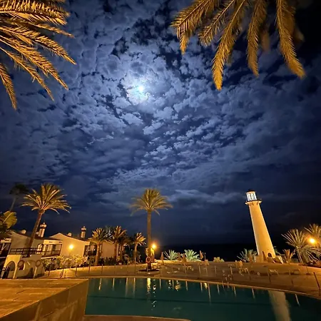 Apartment First Beachline Deluxe With Garden And Terrasse In Sun Club San Bartolome de Tirajana (Gran Canaria)